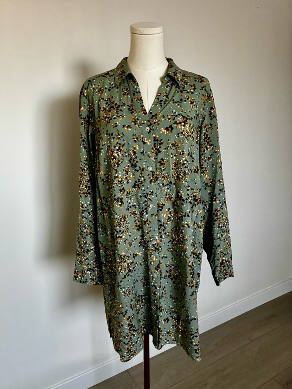 Green Floral Button-Front Casual Lightweight Tunic Dress